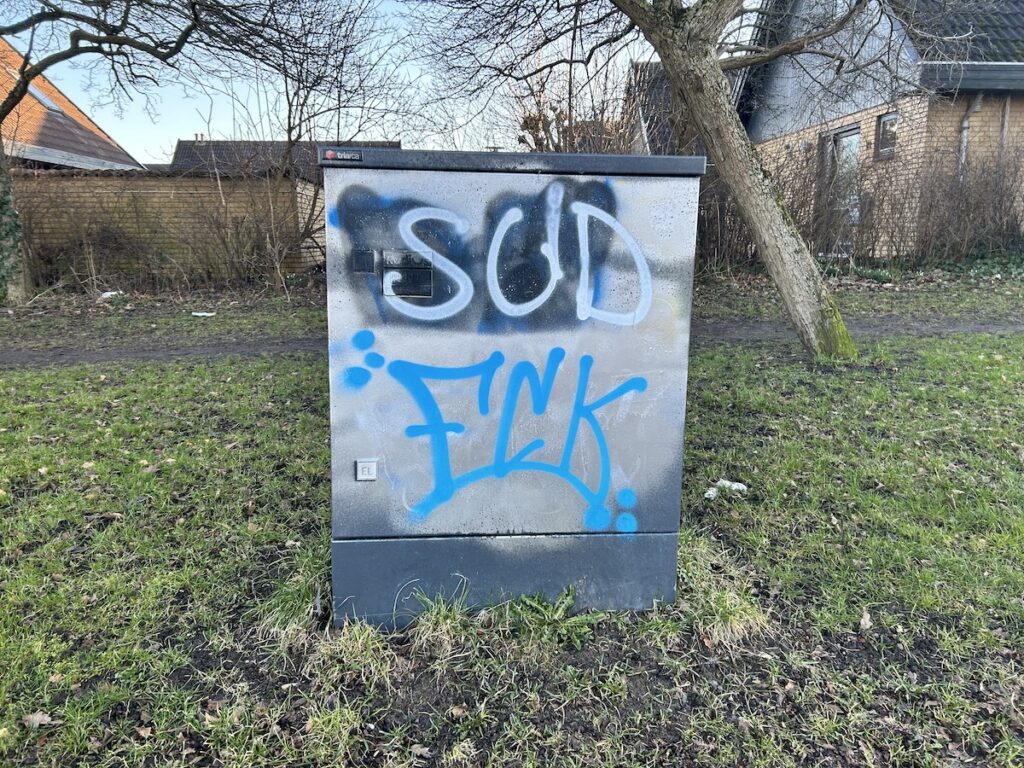 Grafitti i Dragoer 00002 | foto fra dragørnews.dk