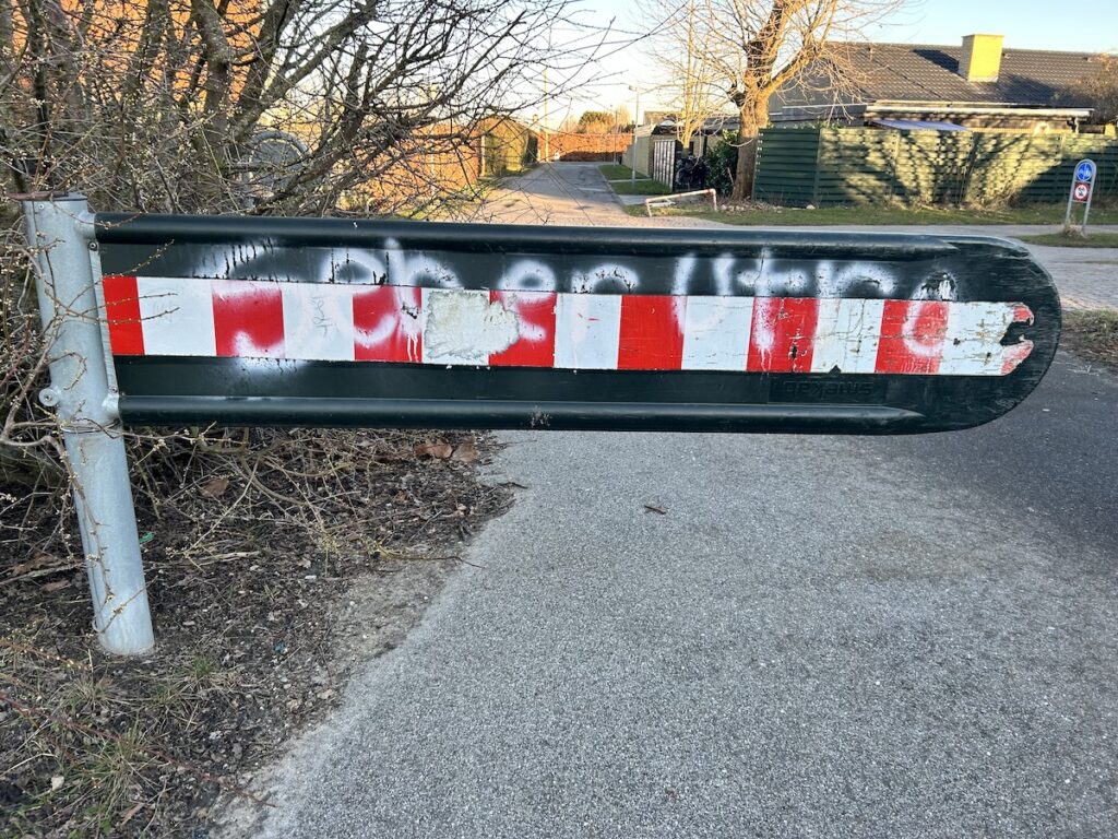 Grafitti i Dragoer 00008 | foto fra dragørnews.dk